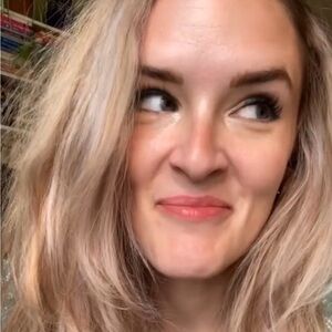 Meet your Posher, Anna